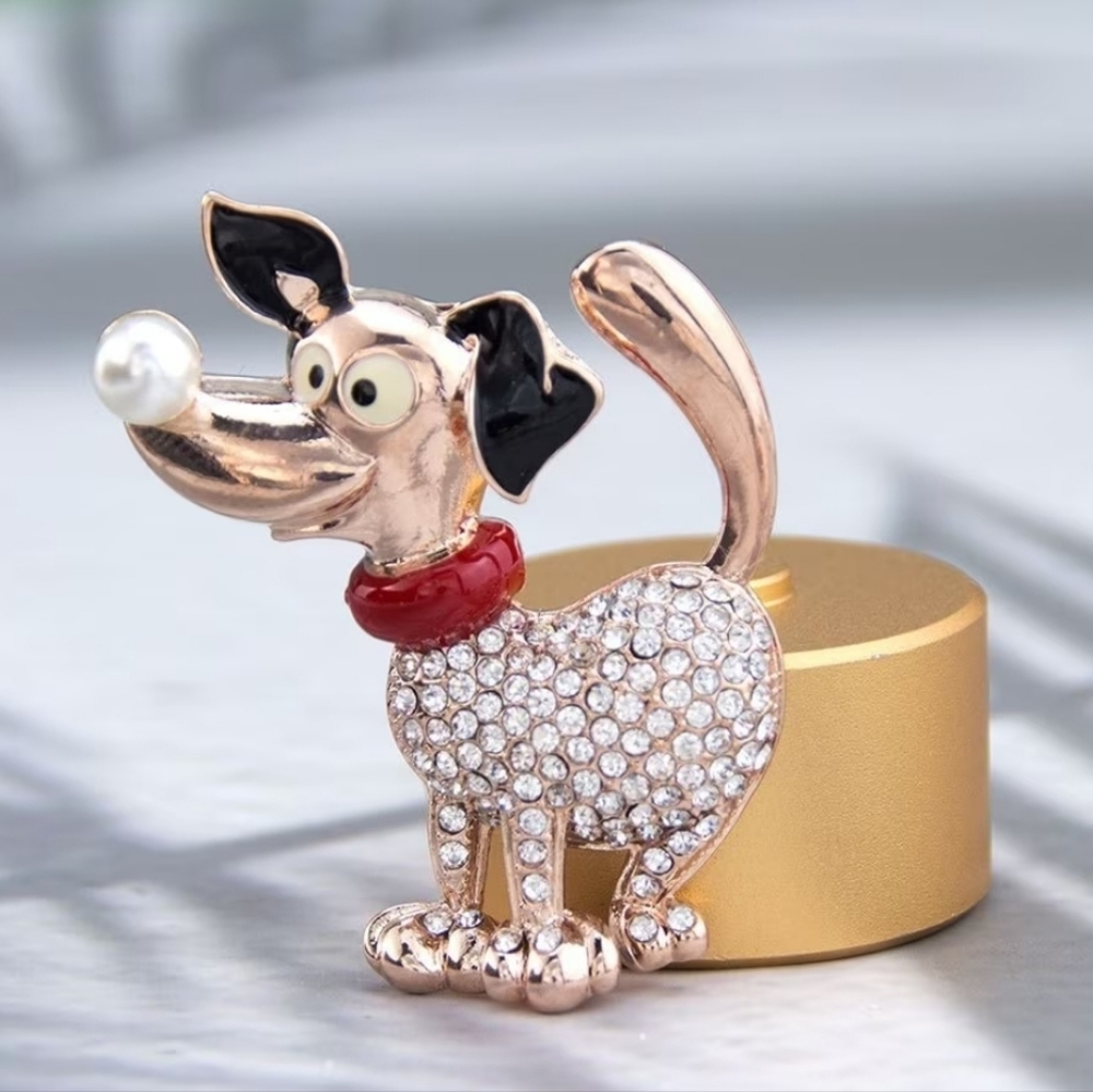 🌺Dog Brooch With Pearl Nose And Rhinestones Dog Jewelry